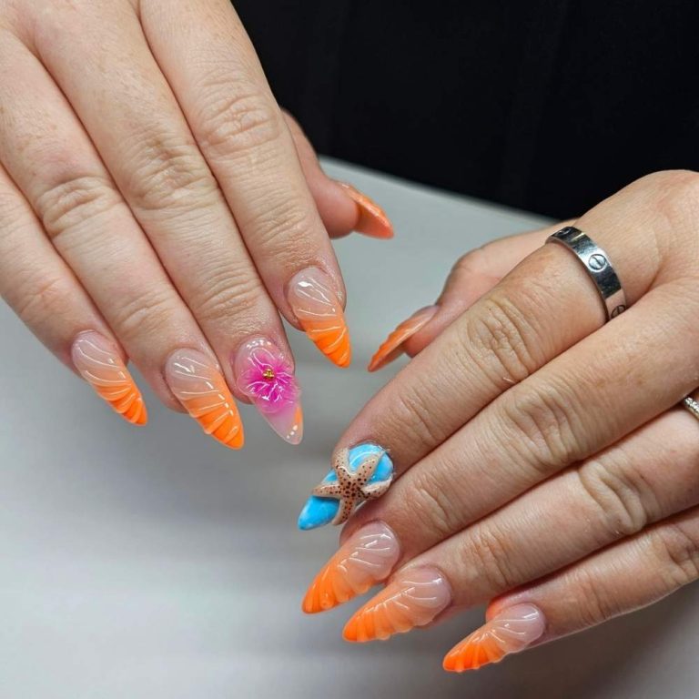 bright-summer-nail-designs